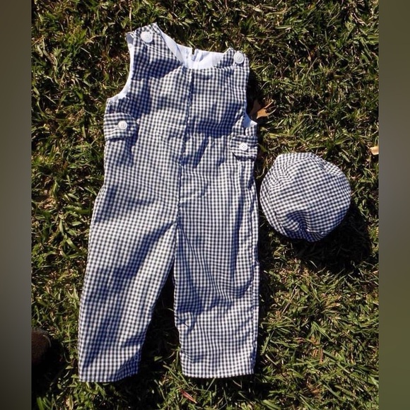 NWOT 6m Machine sewn Black/white Check Long all with matching newsboy hat. - Picture 4 of 6